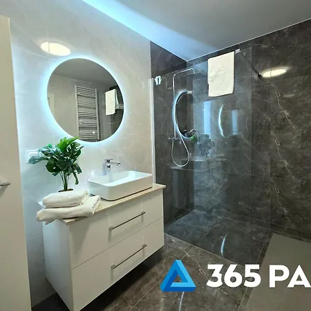 Flora Solny 6-osobowy - 365pam Ustronie Morskie