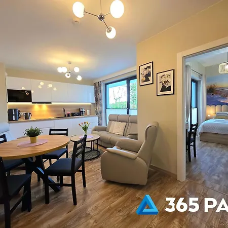 365pam - Flora Solny 6-osobowy Przy Plazy Ustronie Morskie