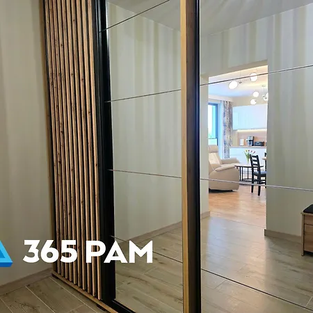 365pam - Flora Solny 6-osobowy Przy Plazy 尤斯托尼莫斯基